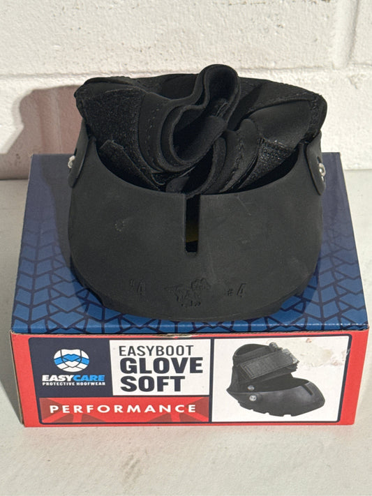 EASYCARE Easyboot Glove Soft Boot: Size 4