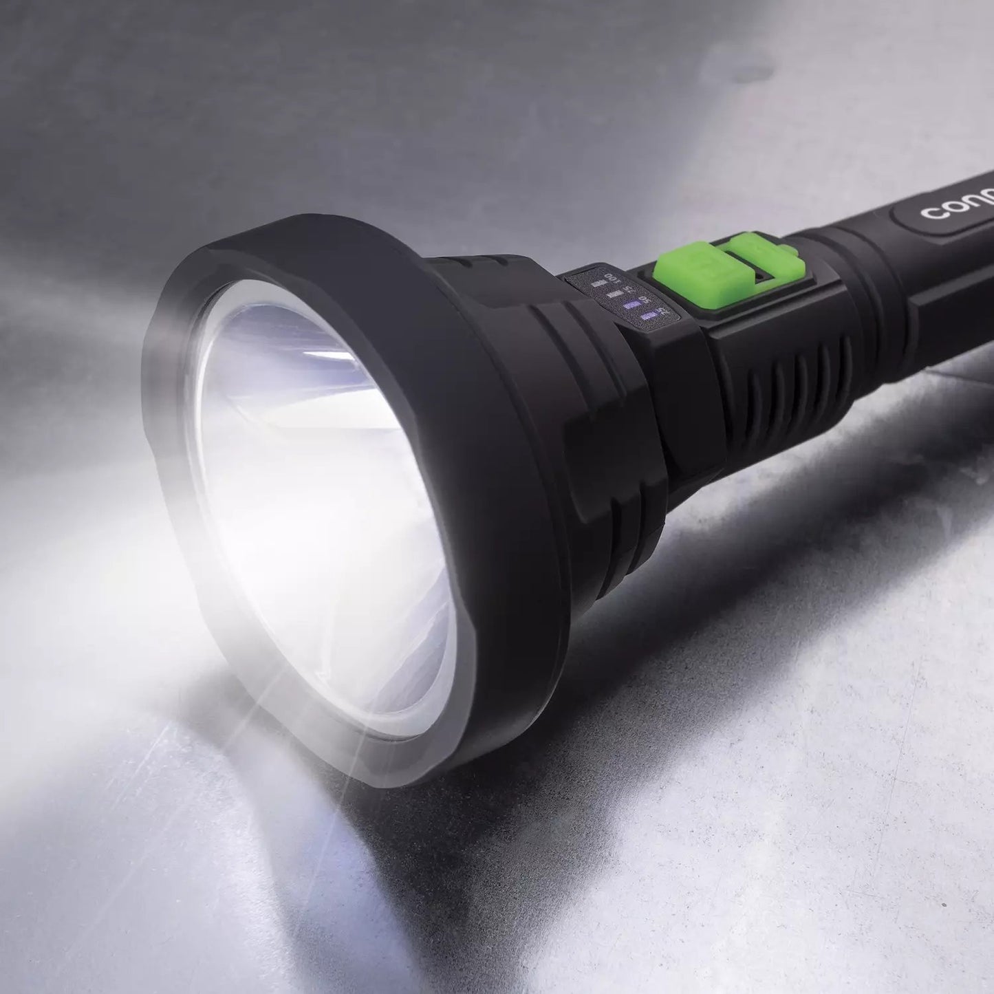 Connect USB Rechargeable Ultimate Flashlight