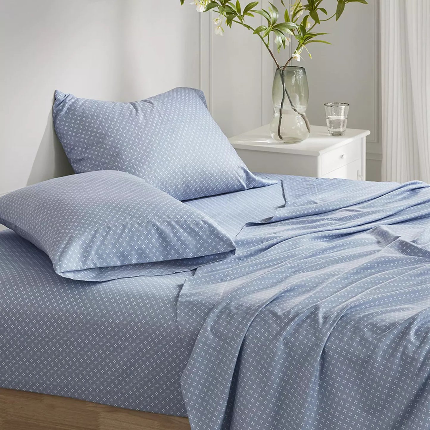 Madison Park Essentials Piper Floral Comforter Set with Bed Sheets